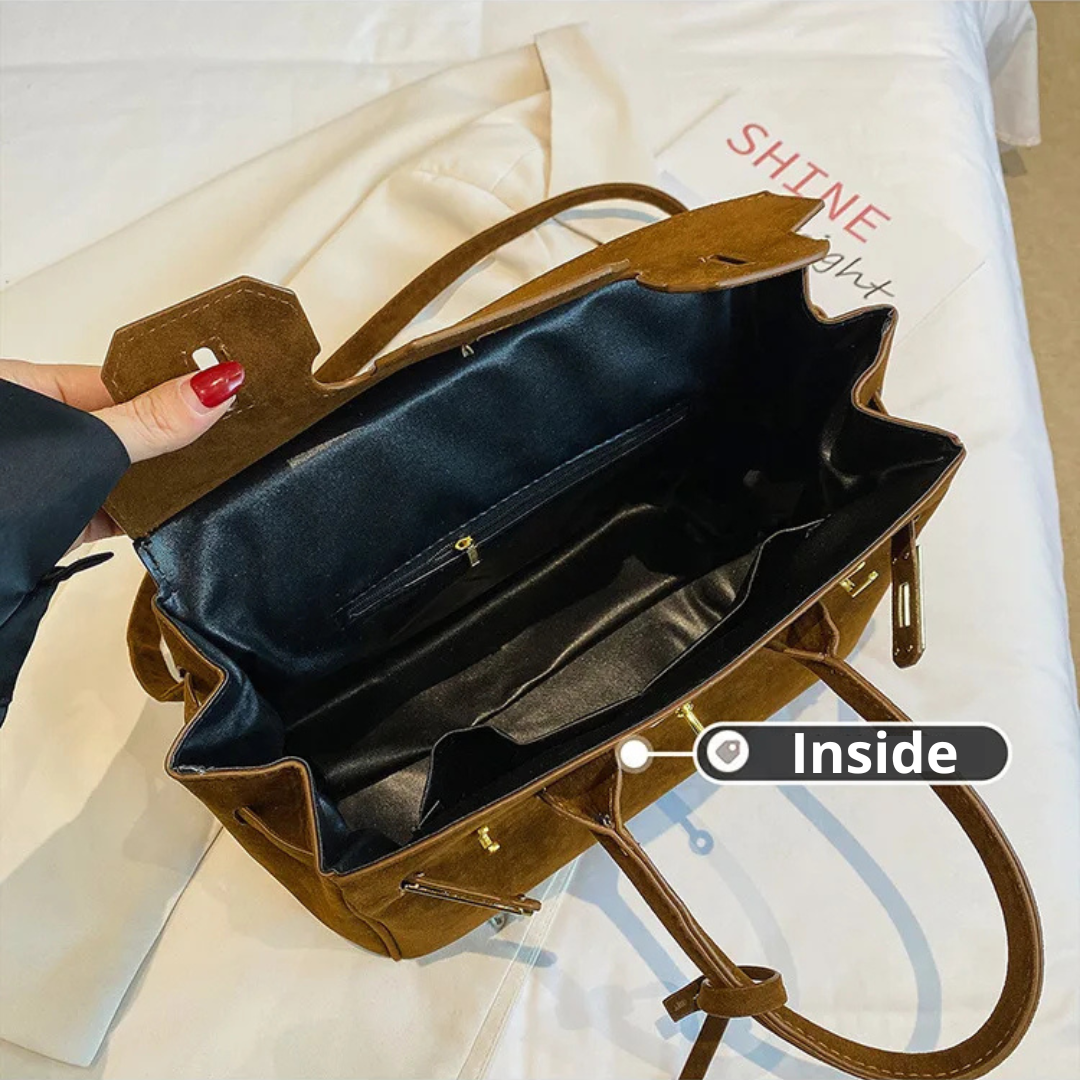 Kelly | Skuldertaske i ruskind med guldhardware