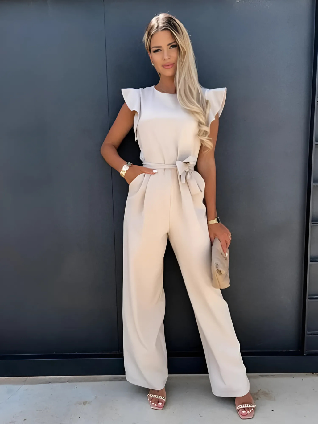 Elegant petite jumpsuit til særlige lejligheder