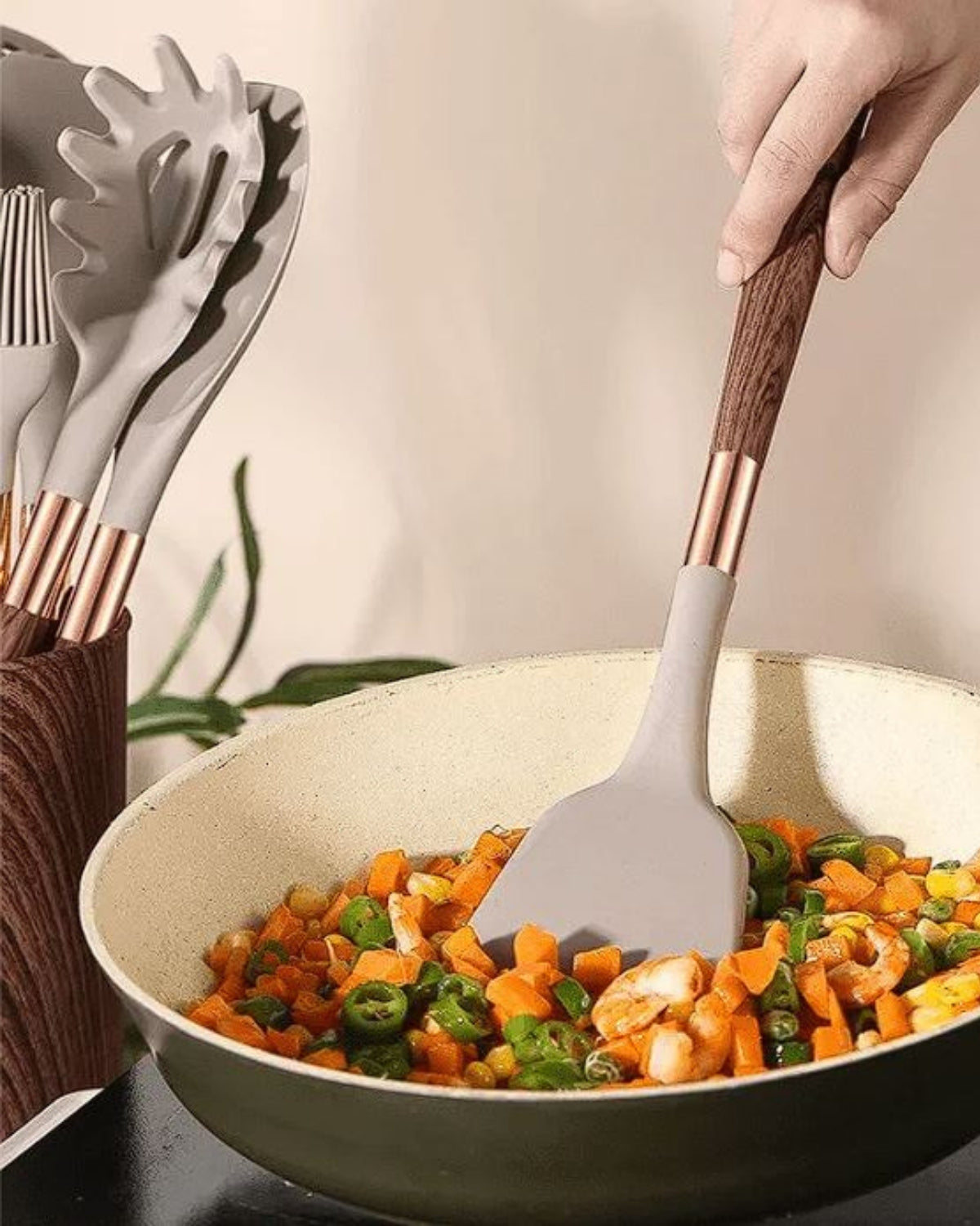 Køkkenredskabssæt - Cuivra - Non-stick køkkenredskaber - Design med træhåndtag