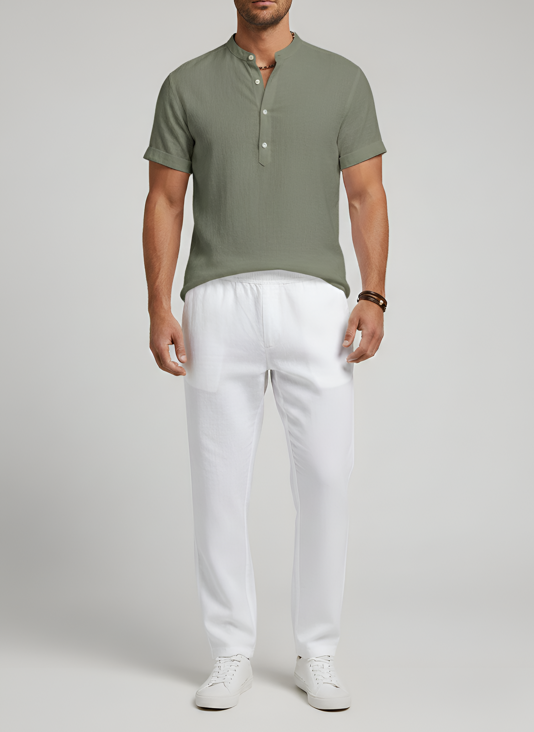 Kortærmet herreskjorte med V-udskæring i hørblanding afslappet pasform