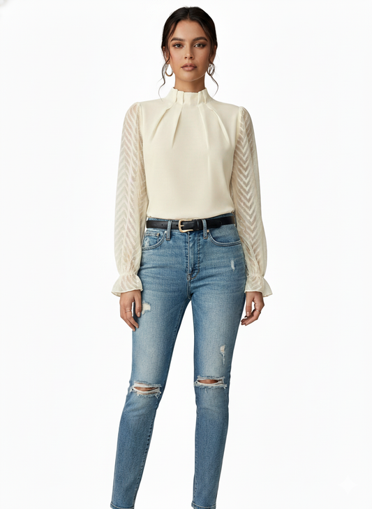 Bluse med høj hals og gennemsigtige strukturærmer til damer