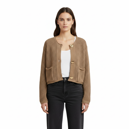 Kortstrikket cardigan med lommer og knapper til damer