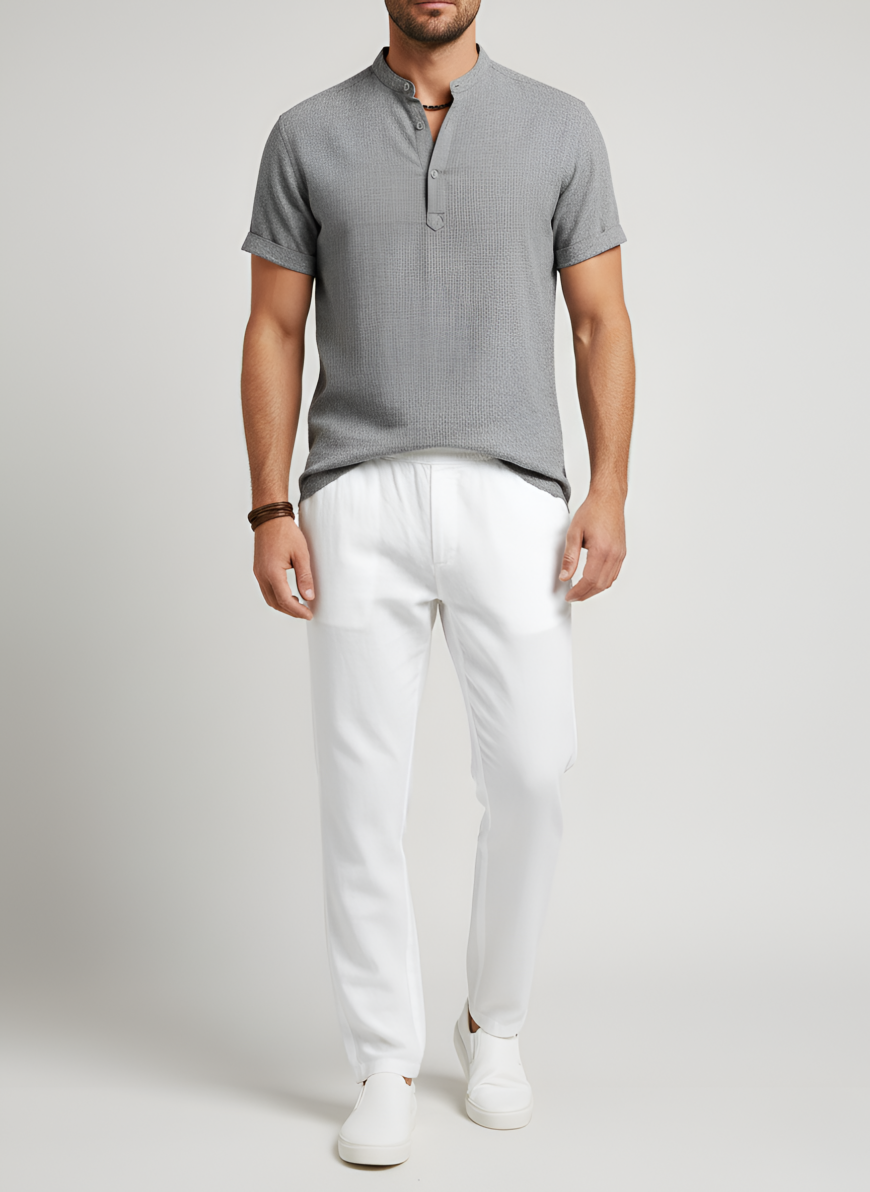 Kortærmet herreskjorte med V-udskæring i hørblanding afslappet pasform