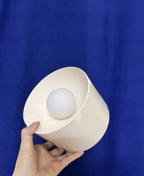 Elegant sort væglampe – Moderne LED-væglampe i metal