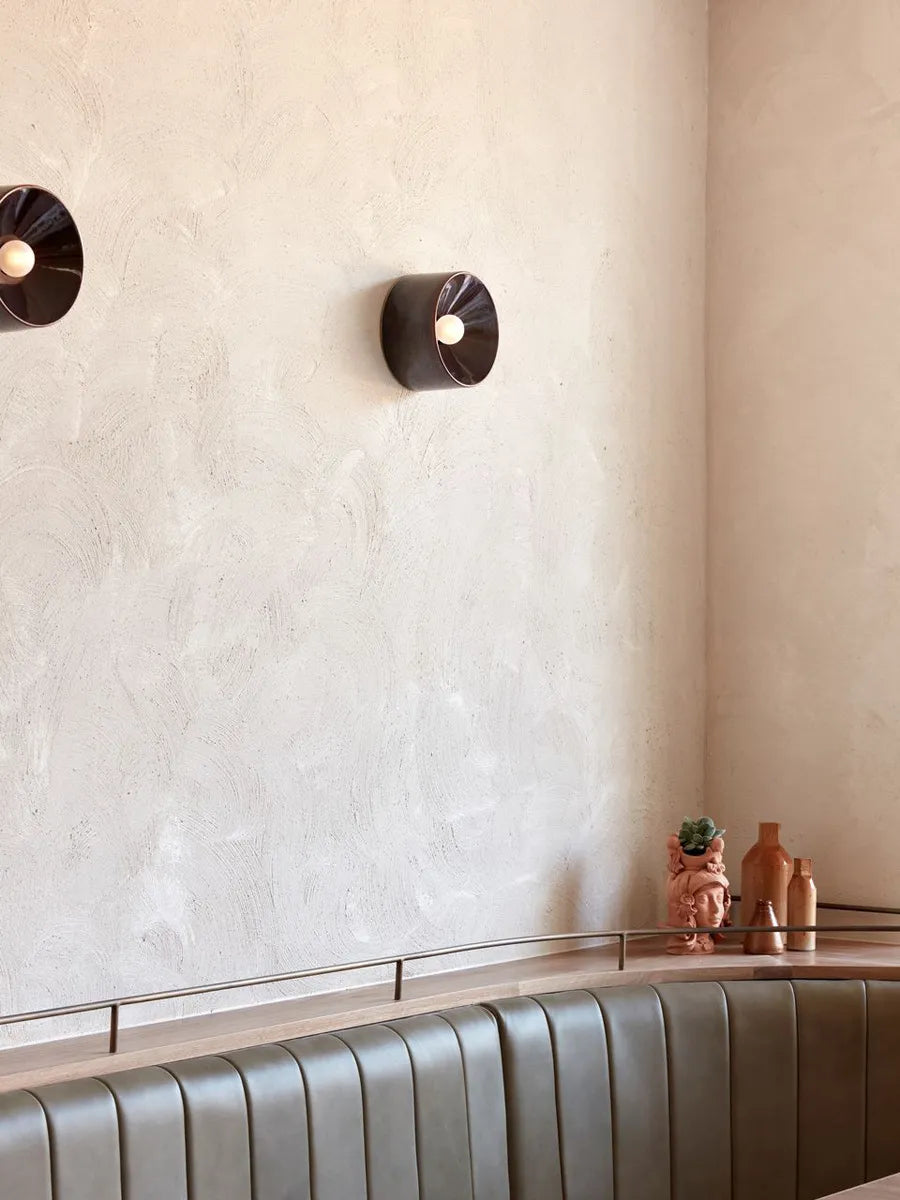 Elegant sort væglampe – Moderne LED-væglampe i metal