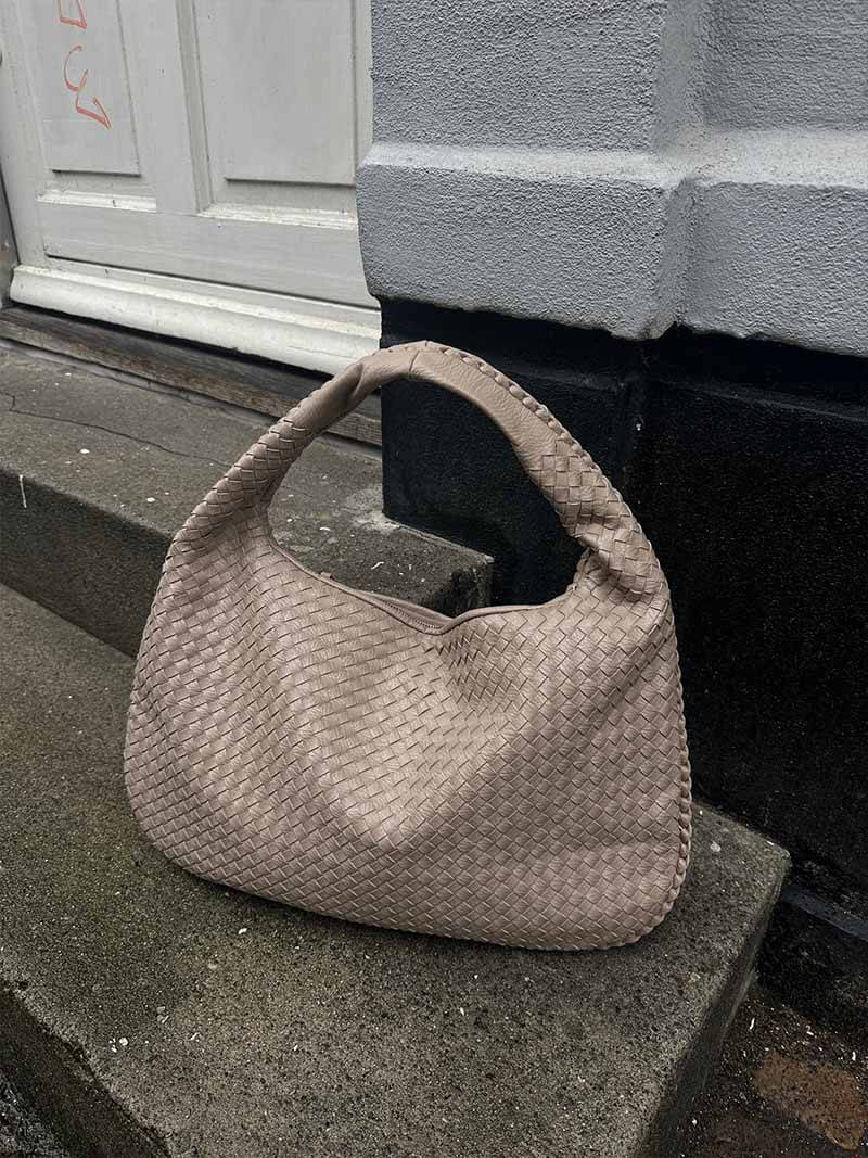 Jackie - woven bag