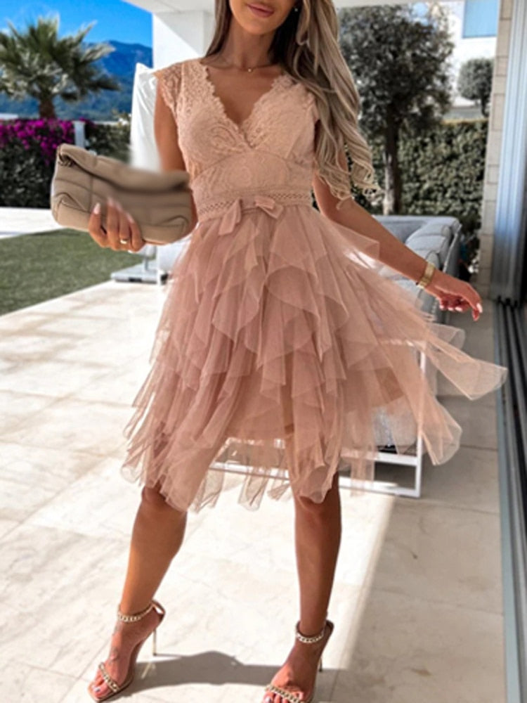 Elviana sommerkjole - let, romantisk og perfekt til enhver fest