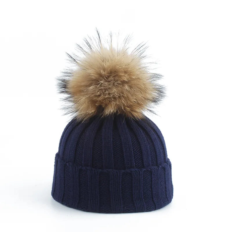 Fay | Warm and trendy knitted hat