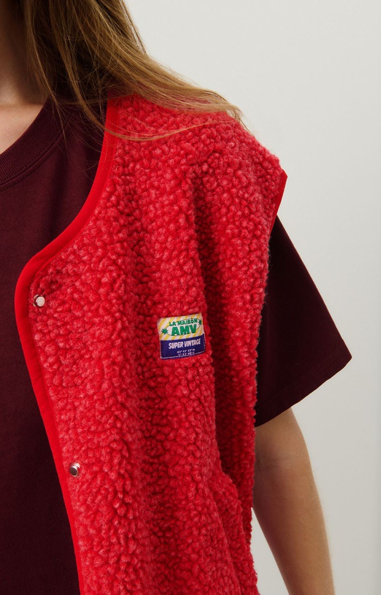 Ærmeløs vest til kvinder - med knapper, blød og behagelig